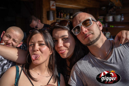 Giggo2104-10
