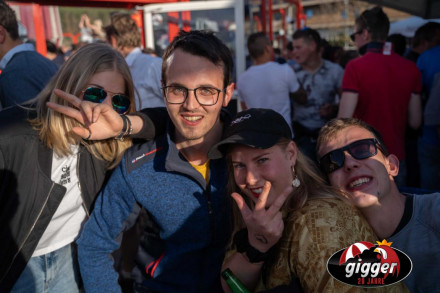 Giggo2104-142