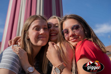 Giggo2104-32