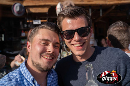 Giggo2104-37