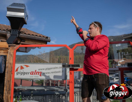 Giggo2104-54