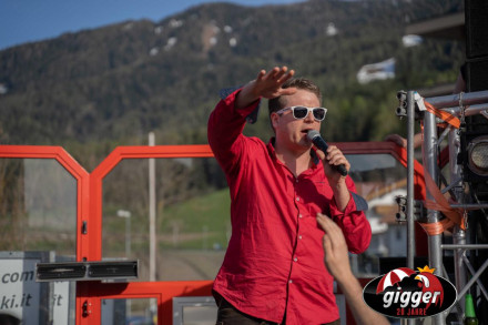 Giggo2104-57