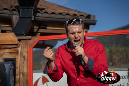 Giggo2104-74