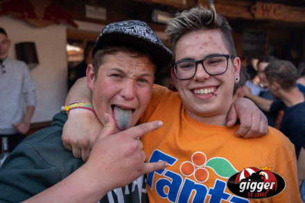 Giggo2104-84